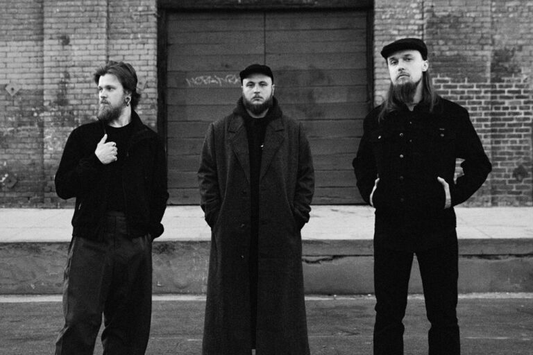 Molchat Doma with support from Buzz Kull