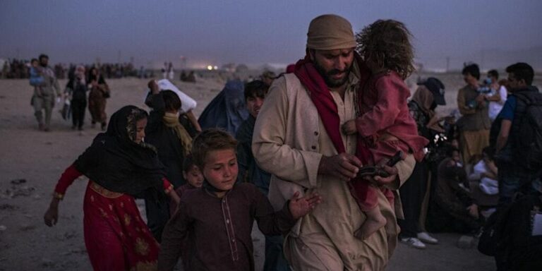 Exhibition opening: Afghanistan Andrew Quilty Counter gaze Tamana Alizada, Razia Ghazal, Alia Qasimzada The lingering forgotten things Wavey Ocean Forest Dissolve Jill Sampson