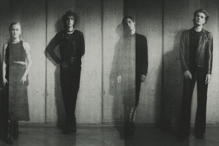 The Horrors (UK) with support from G.U.N