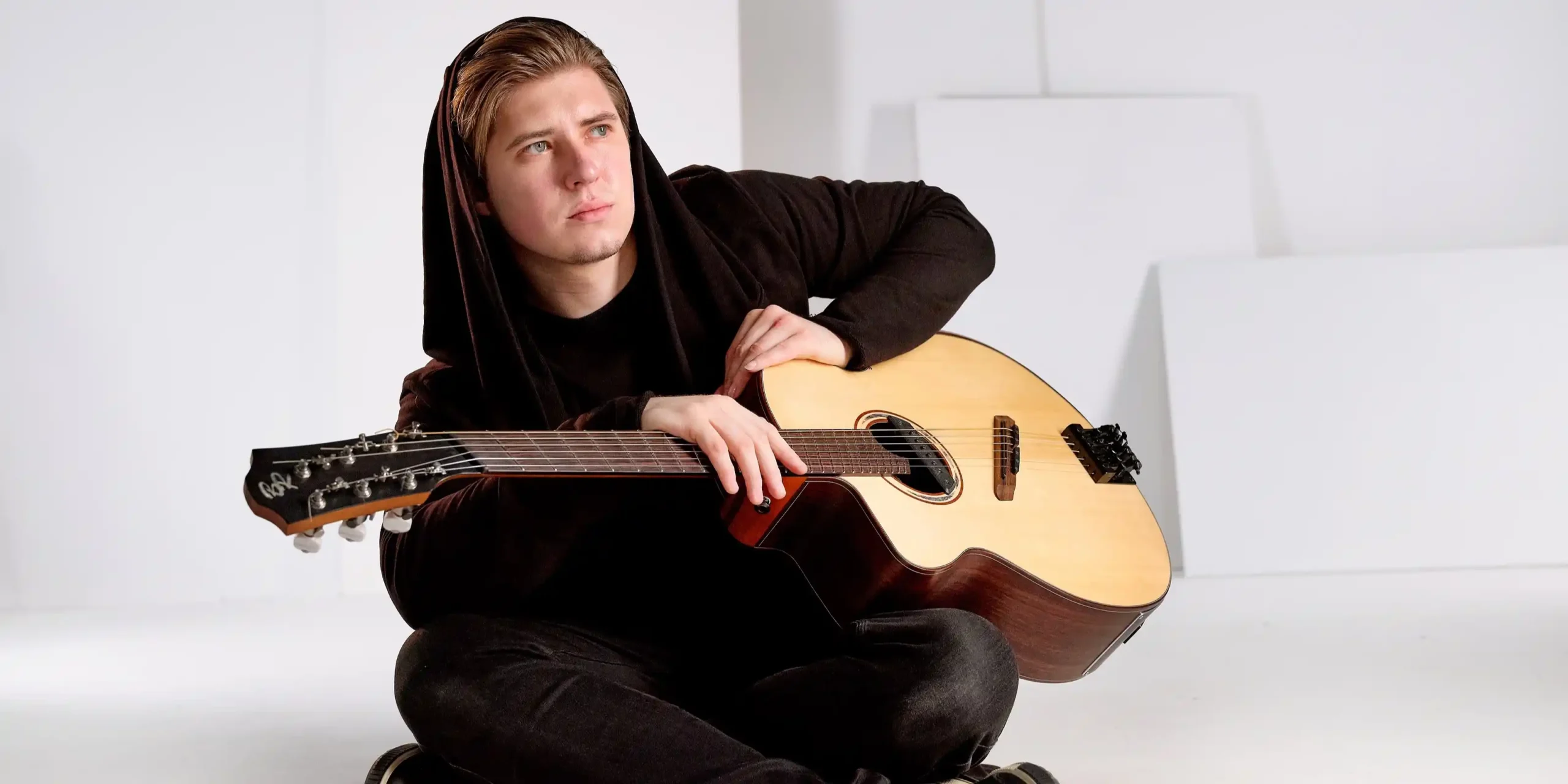 Alexandr Misko - The International Guitar Sensation LIVE at Cooroy Memorial Hall