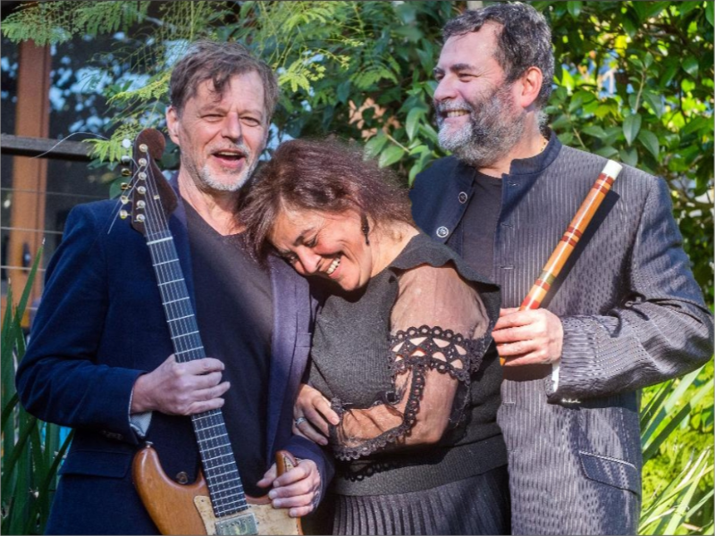 Hyperbaroq featuring Mirko Guerrini, Ilaria Crociani and Stephen Magnusson