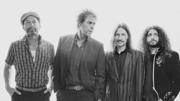 THE WHITLAMS